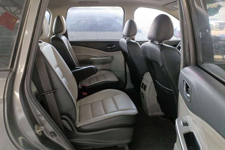 Used FORTHING S500 2016 1.6L CVT Luxury Edition Right Rear Seat