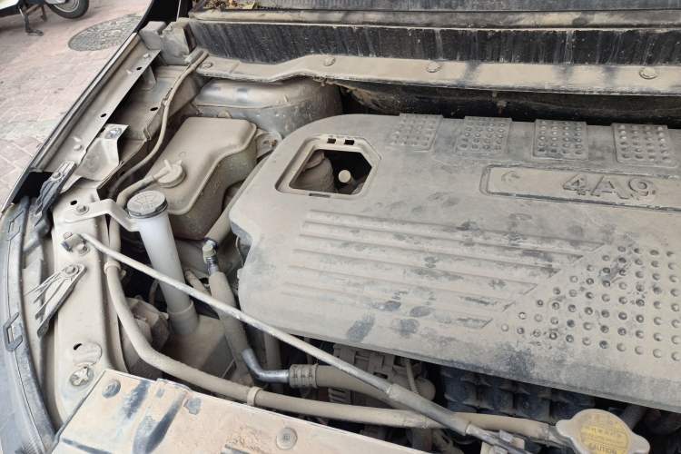 Used FORTHING S500 2016 1.6L Manual Luxury Model Engine Bay Right