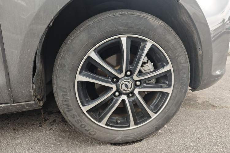 Used FORTHING S500 2016 1.6L Manual Luxury Edition Right Front Wheel Hub