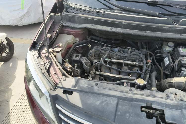Used FORTHING S500 2016 1.6L CVT Deluxe Model Engine Bay Right
