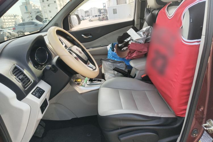Used FORTHING S500 2016 1.6L CVT Deluxe Model Left Front Seat