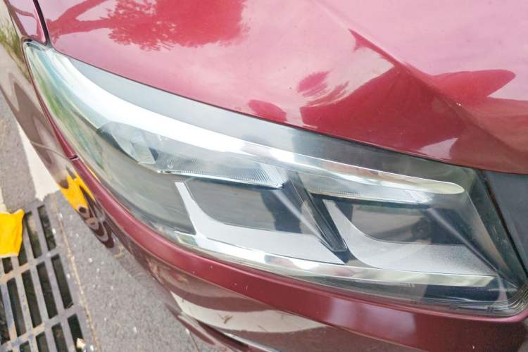 Used FORTHING S500 2016 1.5L Manual Luxury Version II Right Front Headlight