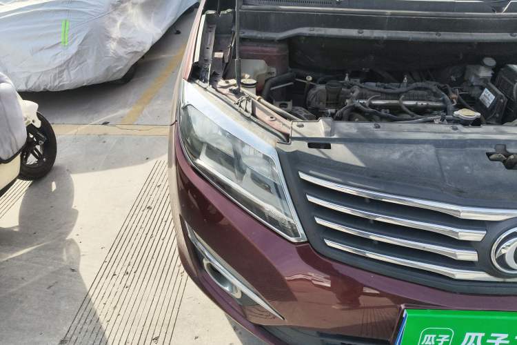 Used FORTHING S500 2016 1.6L CVT Deluxe Model Right Front Headlight
