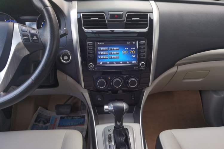 Used FORTHING S500 2016 1.6L CVT Deluxe Model Audio And AC Panel