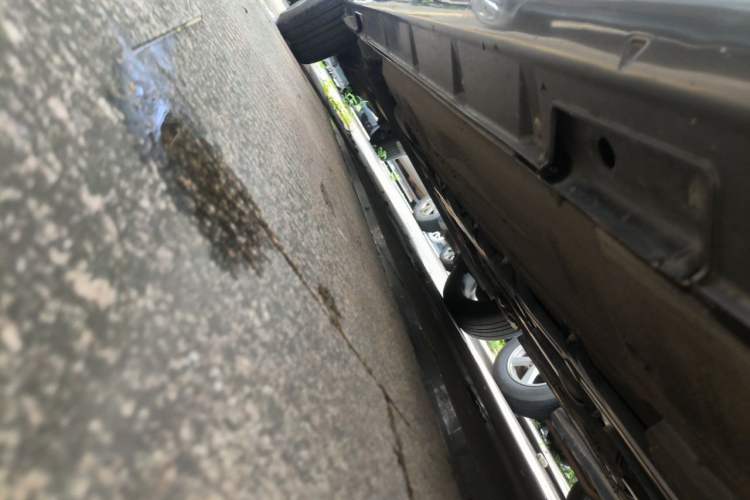 Used FORTHING S500 2016 1.6L CVT Luxury Model Chassis Front Right