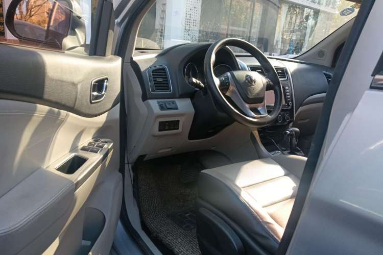 Used FORTHING S500 2016 1.6L CVT Deluxe Model Driver Seat
