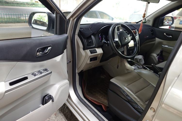 Used FORTHING S500 2016 1.6L CVT Luxury Model Driver Seat