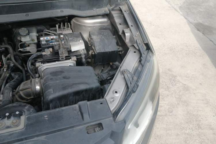 Used FORTHING S500 2016 1.5L Manual Luxury Version II Engine Bay Left