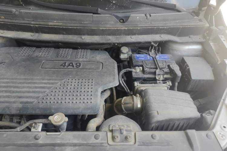 Used FORTHING S500 2016 1.6L CVT Deluxe Model Engine Bay Left