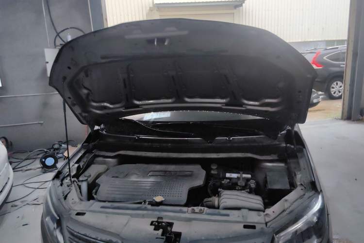 Used FORTHING S500 2016 1.6L CVT Luxury Model Engine Bay
