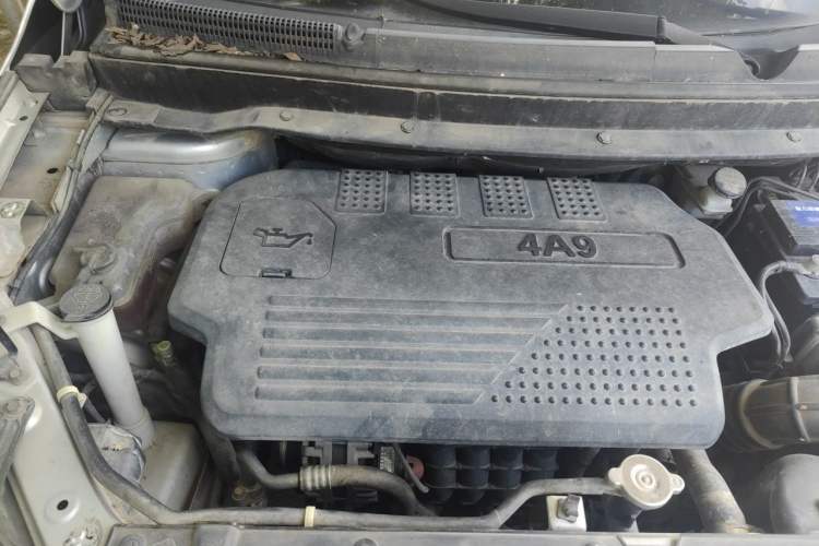 Used FORTHING S500 2016 1.6L CVT Deluxe Model Engine Bay Right