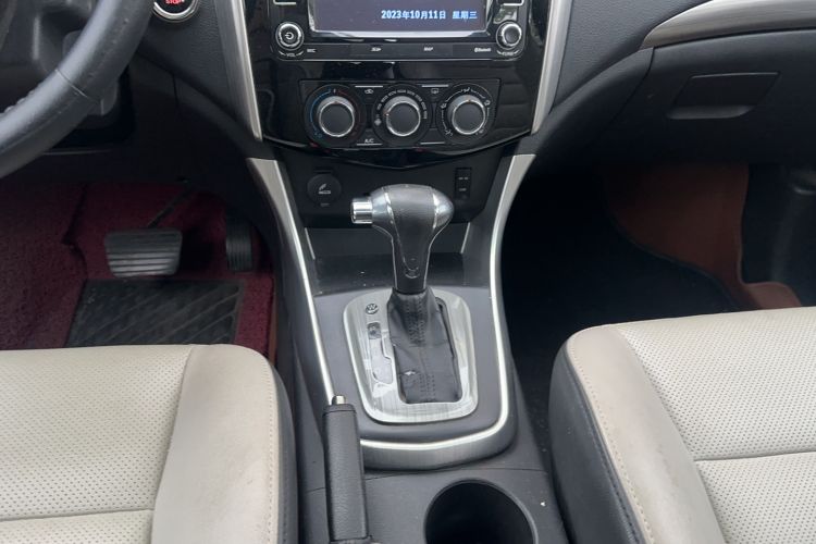 Used FORTHING S500 2016 1.6L CVT Business Edition Gear Lever