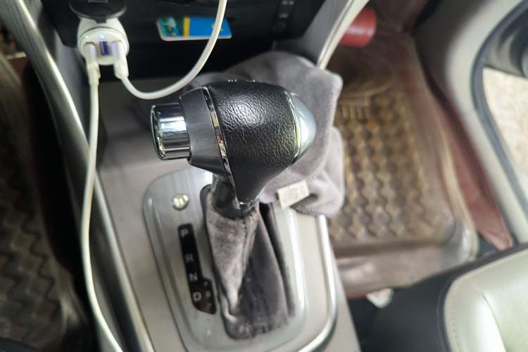 Used FORTHING S500 2016 1.6L CVT Luxury Model Gear Lever