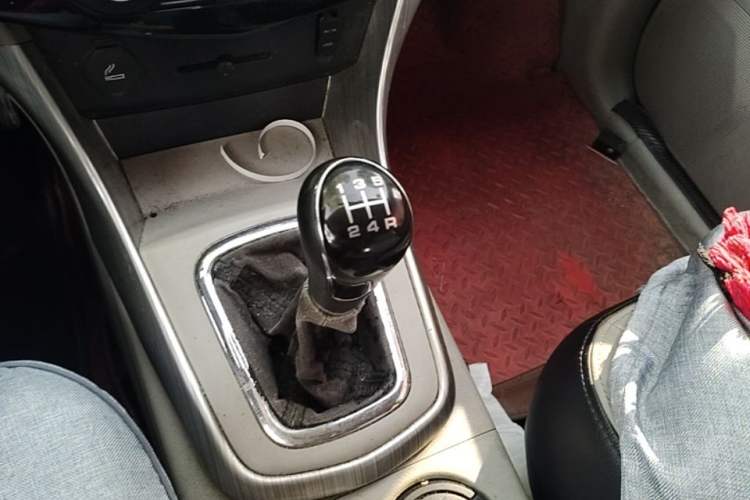 Used FORTHING S500 2016 1.5L Manual Luxury Model Gear Lever