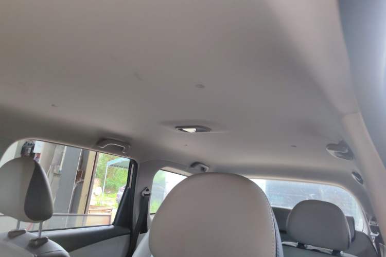 Used FORTHING S500 2016 1.6L CVT Luxury Model Headliner