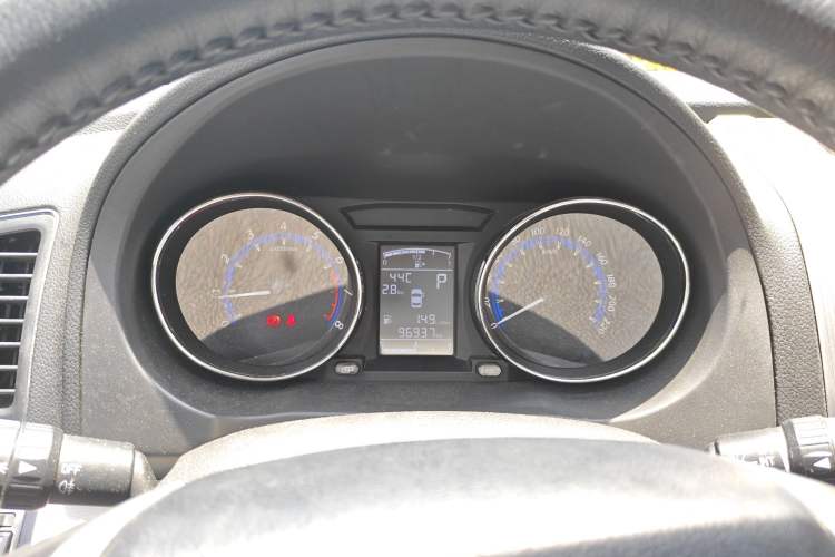 Used FORTHING S500 2016 1.6L CVT Luxury Edition Instrument Cluster