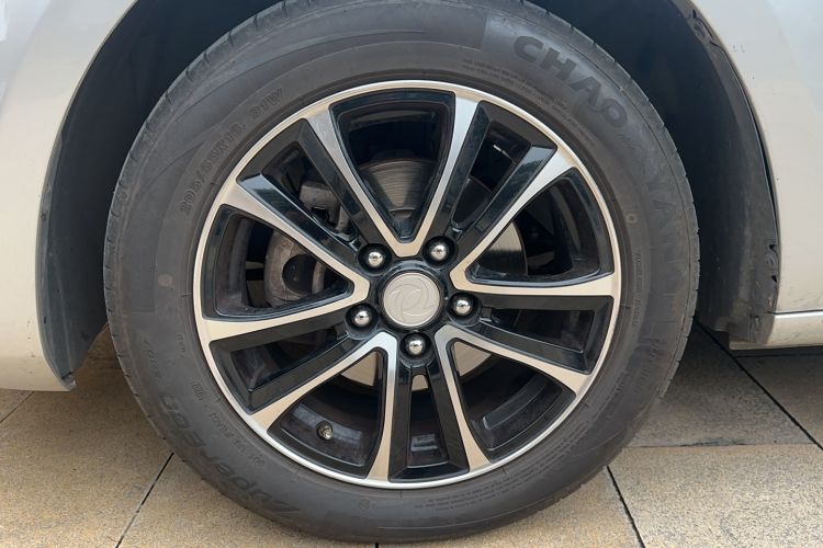 Used FORTHING S500 2016 1.6L CVT Business Edition Left Front Wheel Hub