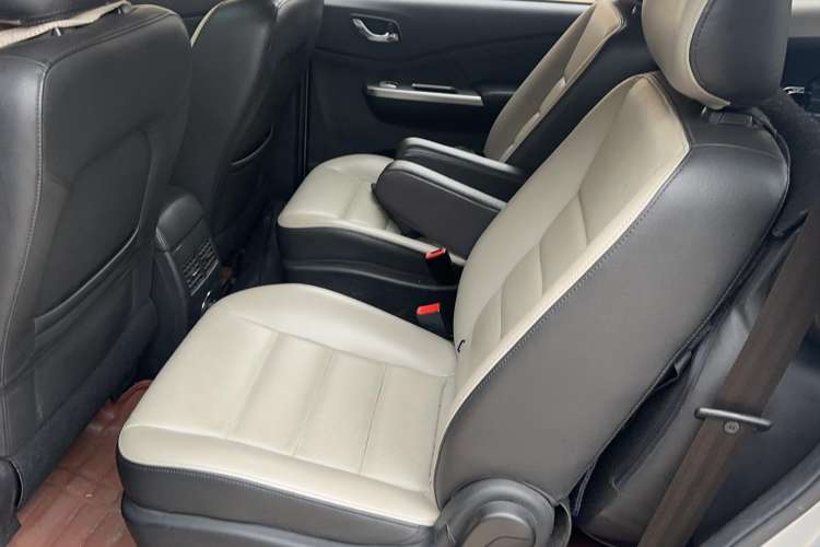 Used FORTHING S500 2016 1.6L CVT Business Edition Left Rear Seat