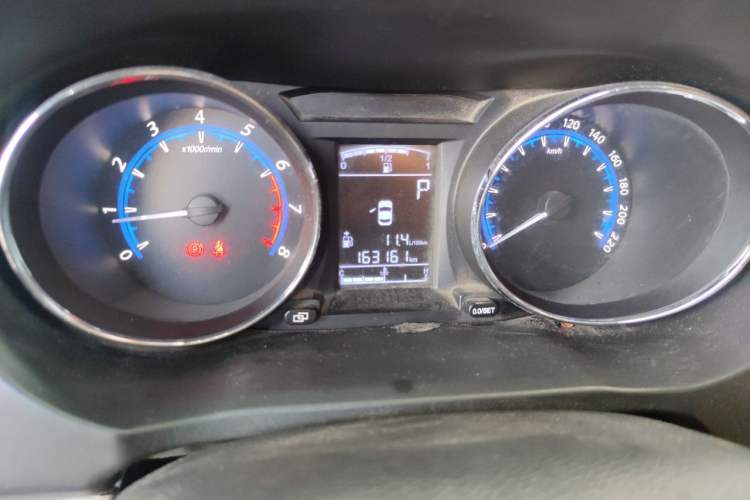 Used FORTHING S500 2016 1.6L CVT Deluxe Model Odometer Close Up