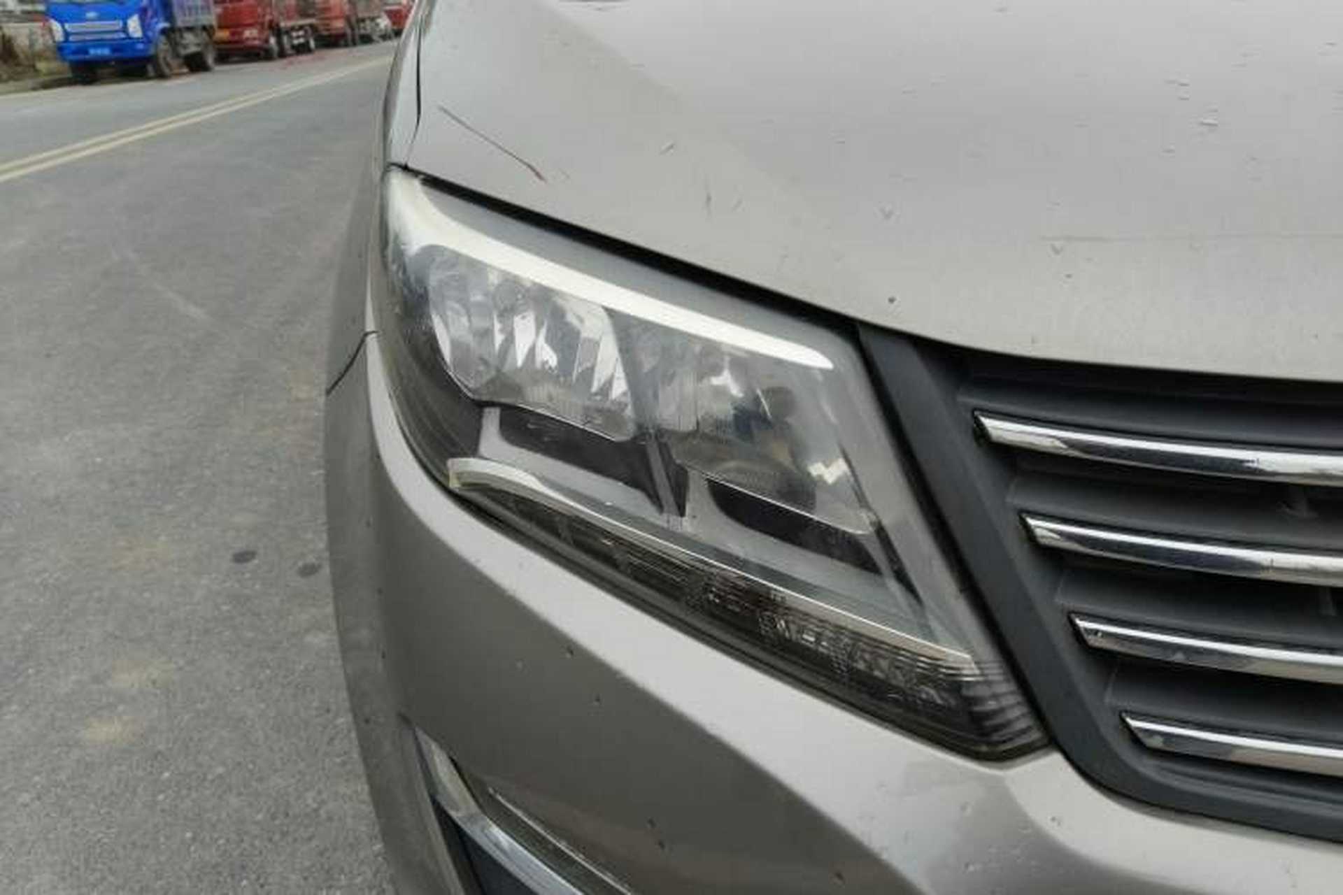 Used FORTHING S500 2016 1.6L Manual Luxury Edition Right Front Headlight