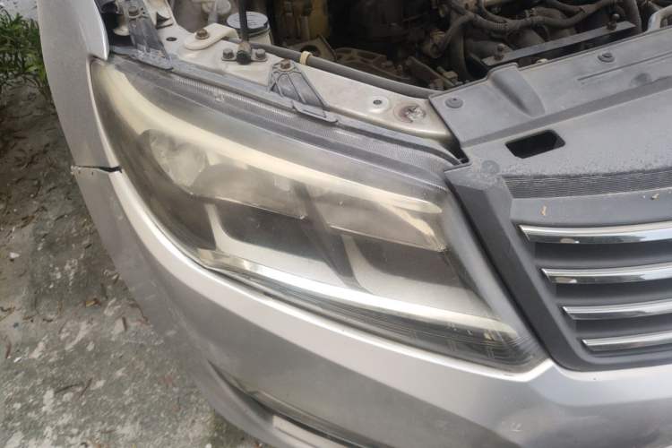Used FORTHING S500 2016 1.5L Manual Comfort Model Right Front Headlight