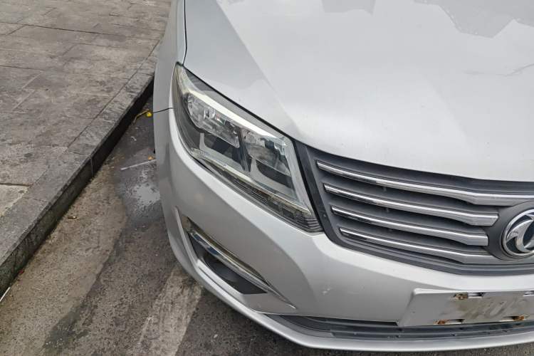 Used FORTHING S500 2016 1.6L Manual Luxury Edition Right Front Headlight