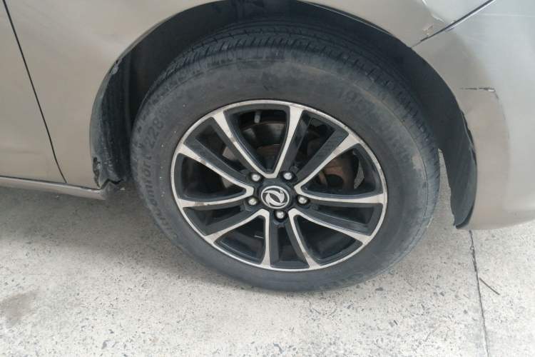 Used FORTHING S500 2016 1.5L Manual Luxury Version II Right Front Wheel Hub