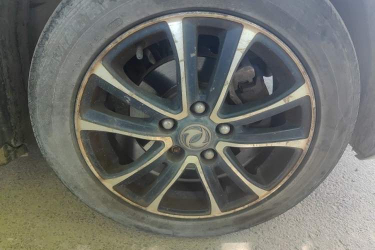 Used FORTHING S500 2016 1.6L CVT Deluxe Model Right Front Wheel Hub