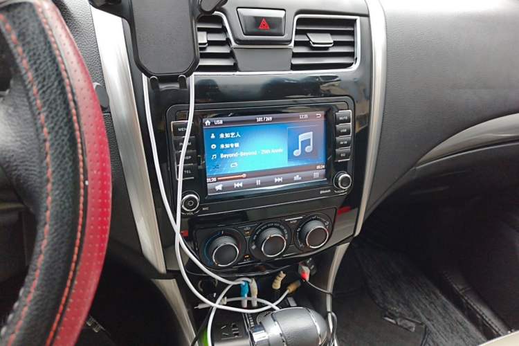 Used FORTHING S500 2016 1.6L CVT Deluxe Model Audio And AC Panel
