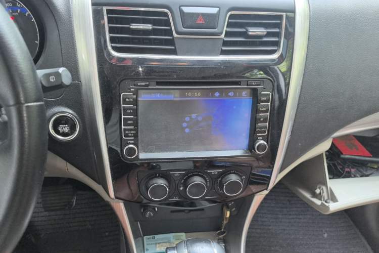 Used FORTHING S500 2016 1.6L CVT Deluxe Model Audio And AC Panel