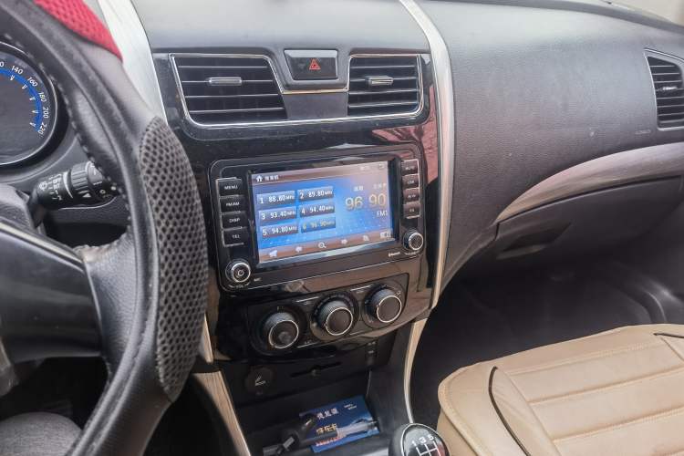 Used FORTHING S500 2016 1.6L Manual Luxury Edition Audio And AC Panel