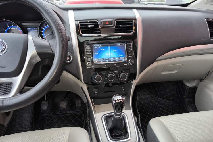 Used FORTHING S500 2016 1.6L Manual Luxury Version Audio And AC Panel