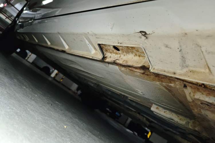 Used FORTHING S500 2016 1.5L Manual Comfort Model Chassis Front Right