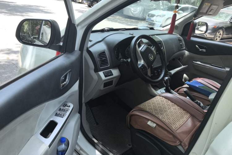 Used FORTHING S500 2016 1.6L CVT Deluxe Model Driver Seat