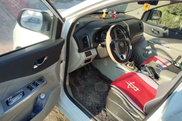 Used FORTHING S500 2016 1.6L Manual Luxury Edition Driver Seat