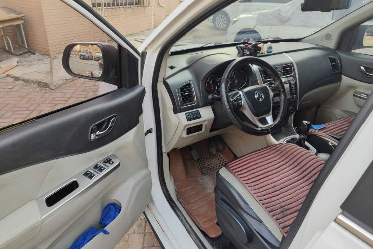 Used FORTHING S500 2016 1.6L Manual Luxury Model Driver Seat