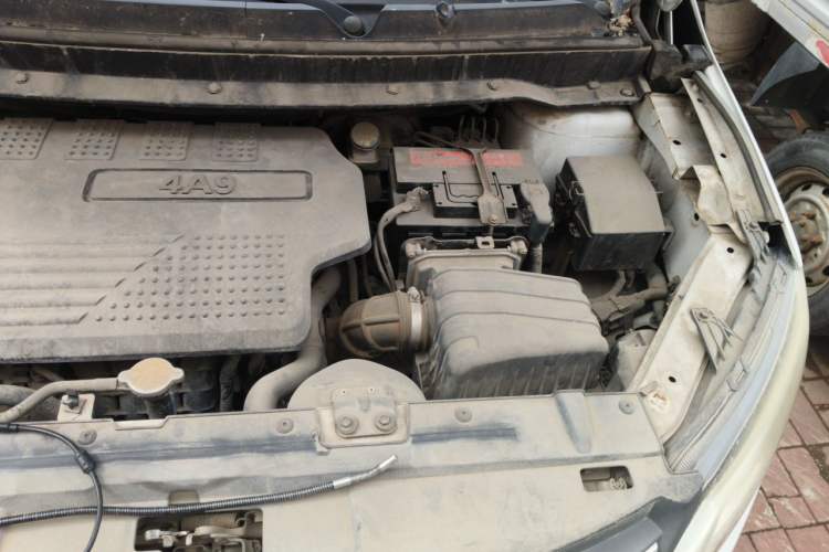Used FORTHING S500 2016 1.5L Manual Luxury Model Engine Bay Left