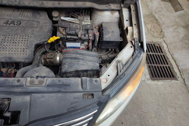 Used FORTHING S500 2016 1.5L Manual Luxury Model Engine Bay Left