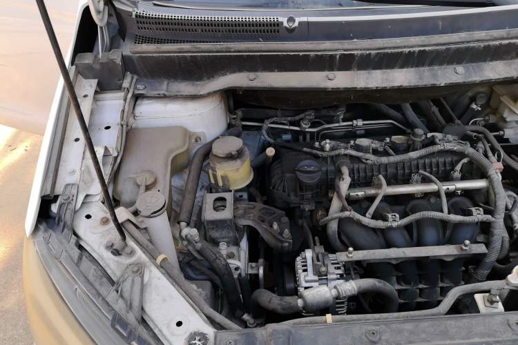 Used FORTHING S500 2016 1.5L Manual Comfort Model Engine Bay Right