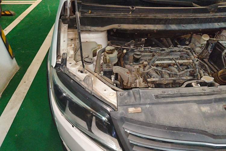 Used FORTHING S500 2016 1.5L Manual Comfort Model Engine Bay Right
