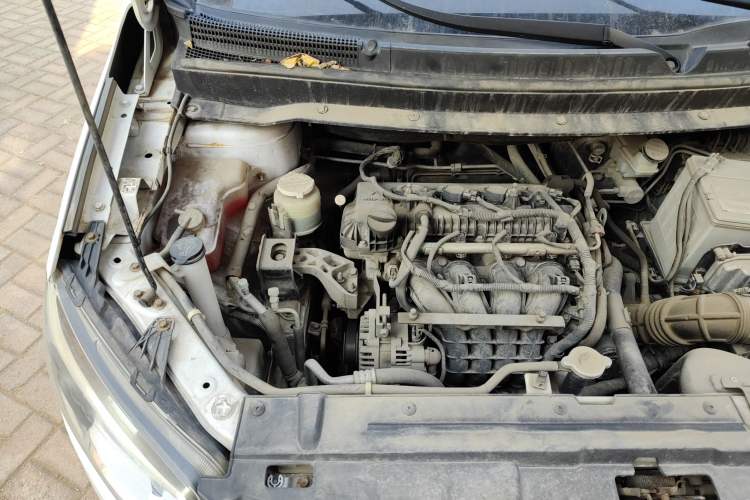 Used FORTHING S500 2016 1.6L Manual Luxury Model Engine Bay Right