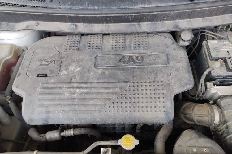 Used FORTHING S500 2016 1.6L Manual Luxury Model Engine Bay