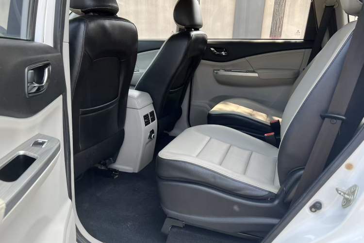 Used FORTHING S500 2016 1.5L Manual Comfort Model Exterior 7
