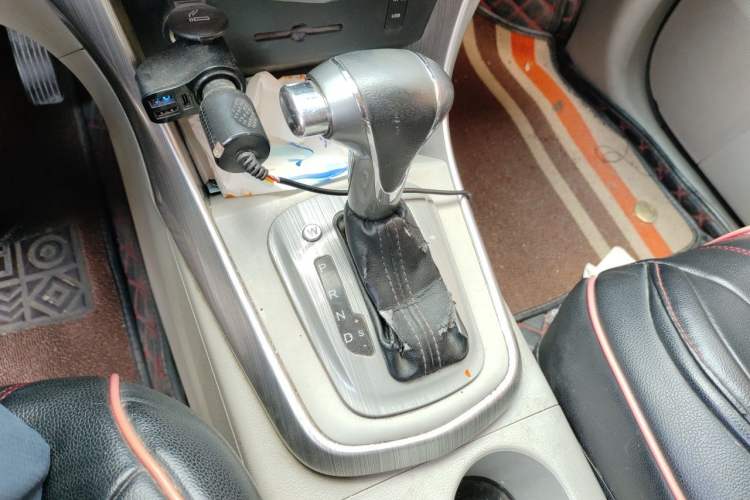 Used FORTHING S500 2016 1.6L CVT Deluxe Model Gear Lever