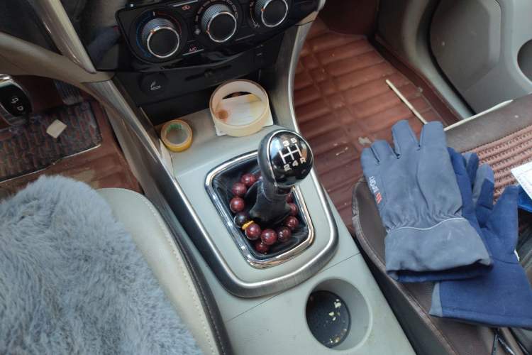 Used FORTHING S500 2016 1.5L Manual Luxury Model Gear Lever