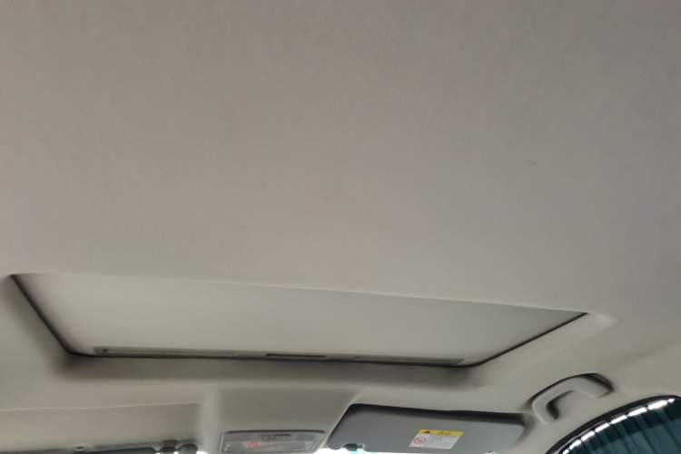 Used FORTHING S500 2016 1.6L CVT Deluxe Model Headliner