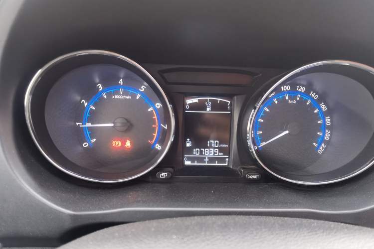Used FORTHING S500 2016 1.6L Manual Luxury Edition Instrument Cluster