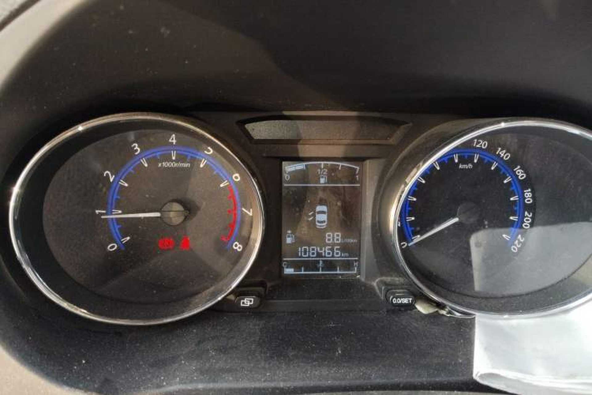 Used FORTHING S500 2016 1.6L Manual Luxury Edition Instrument Cluster