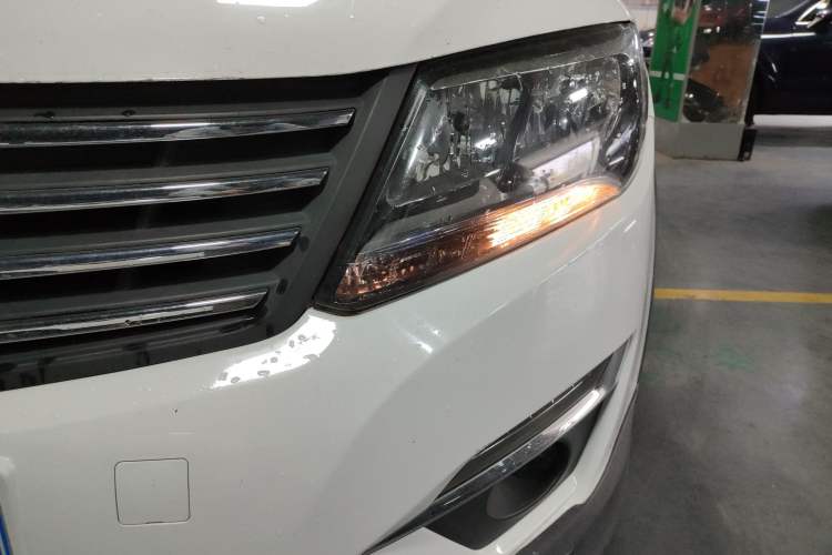 Used FORTHING S500 2016 1.5L Manual Luxury Model Left Front Headlight