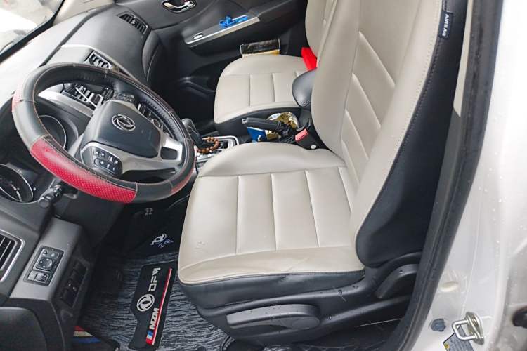 Used FORTHING S500 2016 1.6L CVT Deluxe Model Left Front Seat